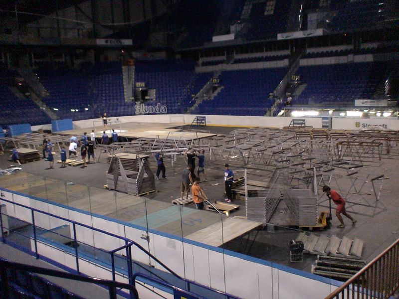 Fotogaléria Príprava haly pre ME juniorov Košice 2008 (13) Príprava haly pre ME juniorov Košice 2008