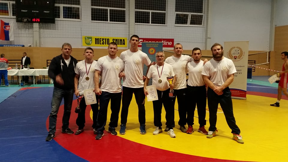 Fotogaléria MSR - seniori v.š. , gr.š. (10) MSR - seniori v.š. , gr.š.